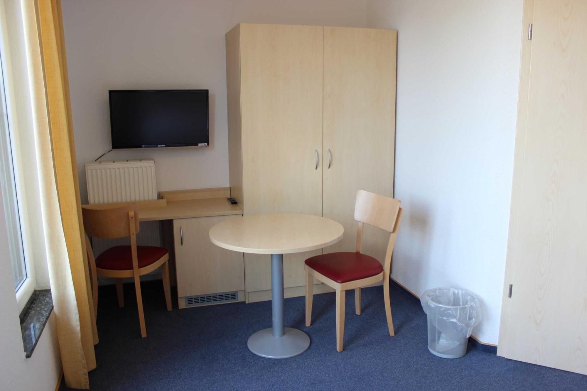 Gaestehaus Zum Wolffenturm Lehrensteinsfeld Camera foto