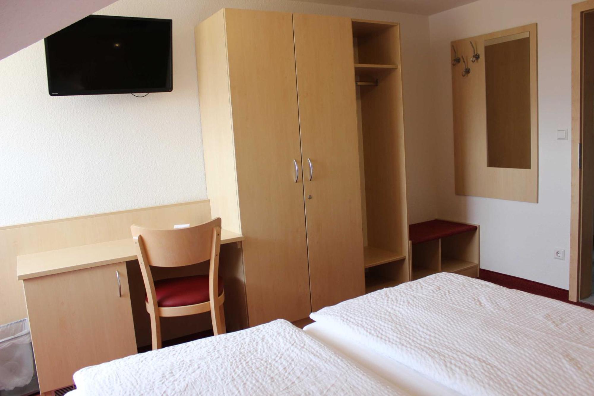 Gaestehaus Zum Wolffenturm Lehrensteinsfeld Camera foto